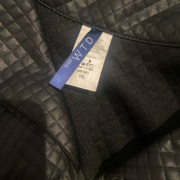 Black Quilted Women's Jacket - Picture 4 of 4